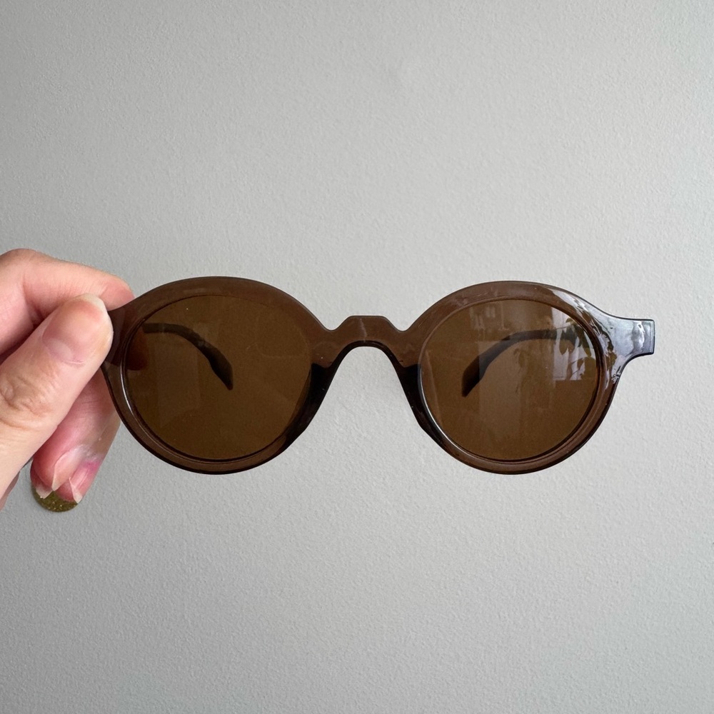 #8 Retro Round Brown Sunglasses with chocolate brown lenses
